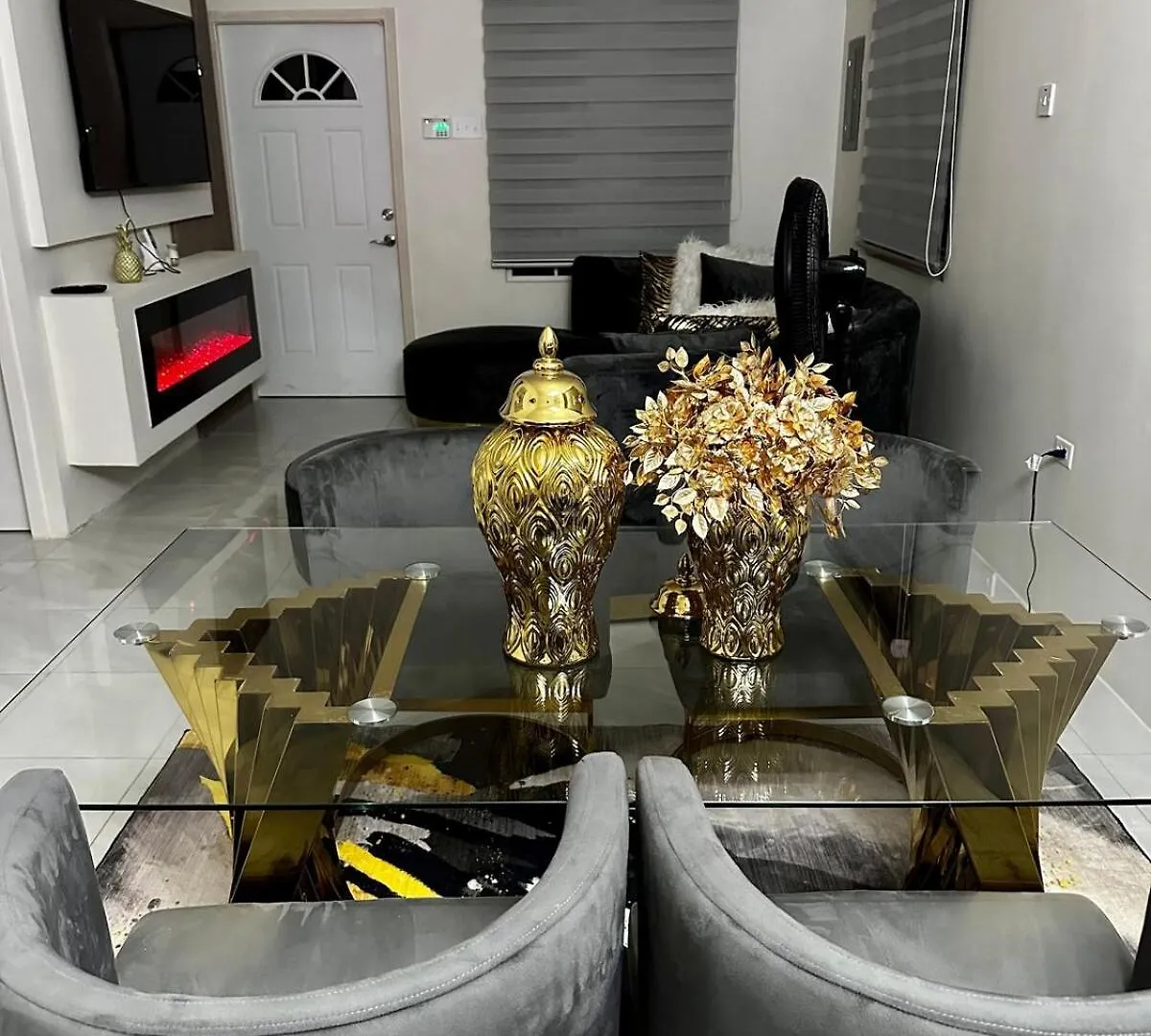The Luxury Loft At Phoenix Portmore 0*,